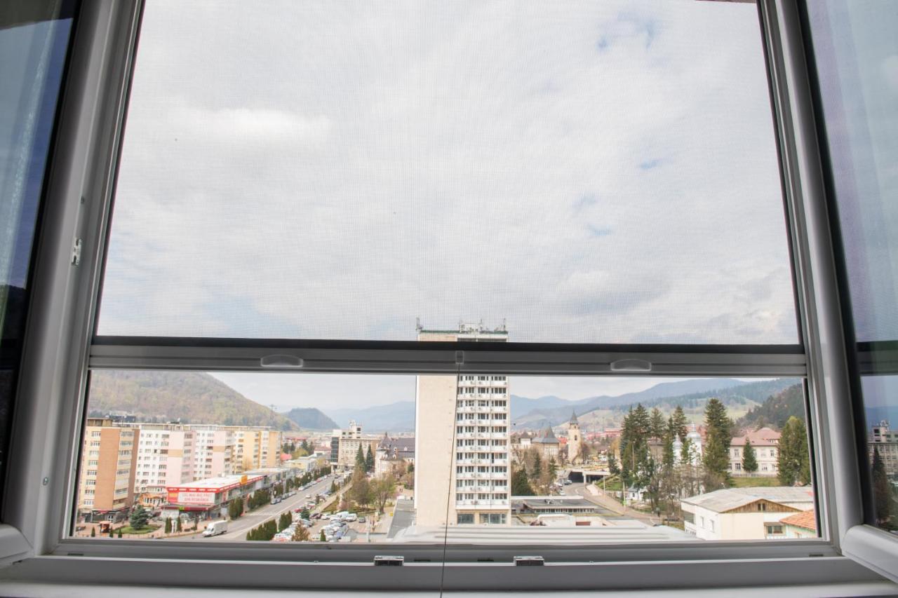 Apart Hotel Center П'ятра-Нямц Екстер'єр фото